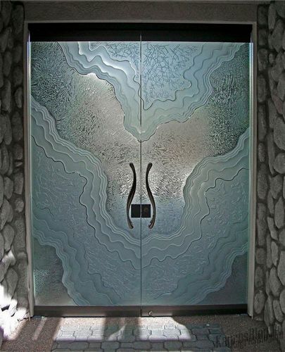 Витражные двери в современном интерьере (60 фото): раздвижные пластиковые межкомнатные перегородки со стеклом и витражами