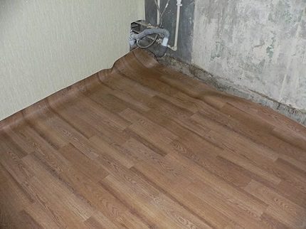 Водяной теплый пол под линолеум: пошаговый инструктаж (пол, труба) Водяной теплый пол под линолеум: пошаговый инструктаж