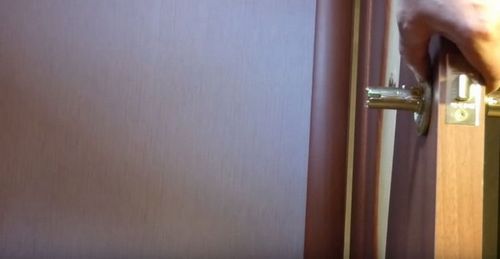 Врезка замка в межкомнатную дверь своими руками: фото, видео (замок, дверь) Врезка замка в межкомнатную дверь своими руками: фото, видео