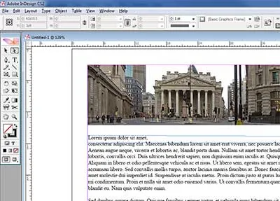 Скриншот программы для верстки Adobe InDesign компании Adobe Systems.