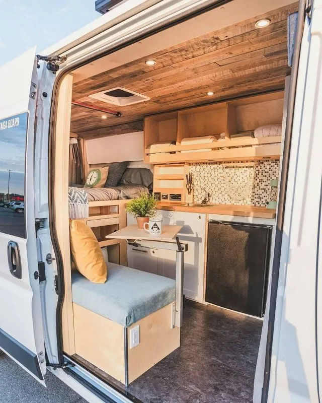 Mercedes Sprinter Camper van Interior