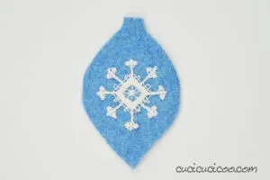 Поделки на Новый год 2021 своими руками: самое интересное для детей (фото, видео пошагово)