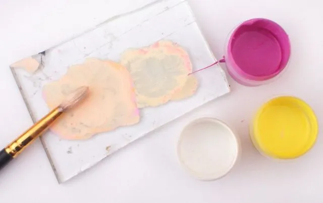 Как сделать желтый цвет из красок гуашь, акриловых, акварель, масляных в рисовании