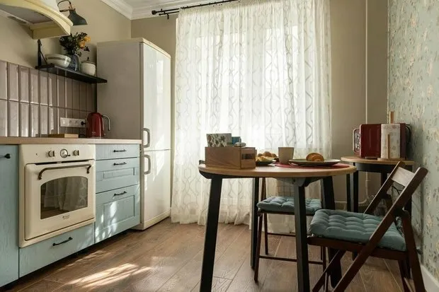 Фотография: в стиле , Кухня и столовая, Ремонт на практике, ремонт своими силами – фото на INMYROOM