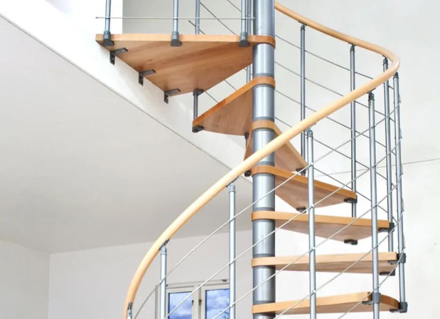 Модульная винтовая лестница для частного дома