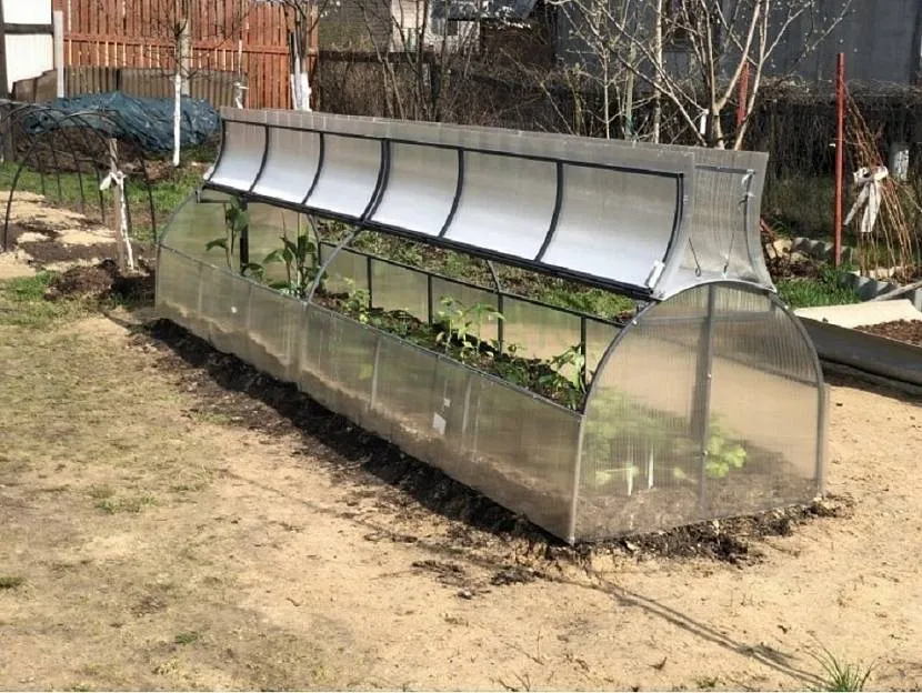 Парник из поликарбоната Парник из поликарбоната