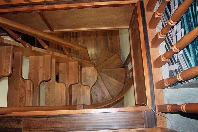 Лестница не безопасная