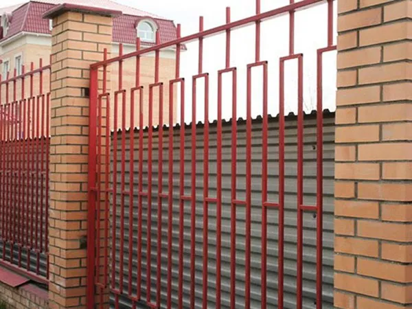 Забор решетка металлический