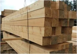 Брус из лиственницы – лучший материал устройства надежного и прочного деревянного фундамента