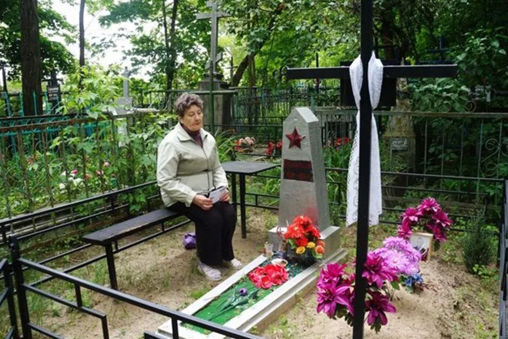 Психологи о пользе или вреде посещения кладбища после похорон