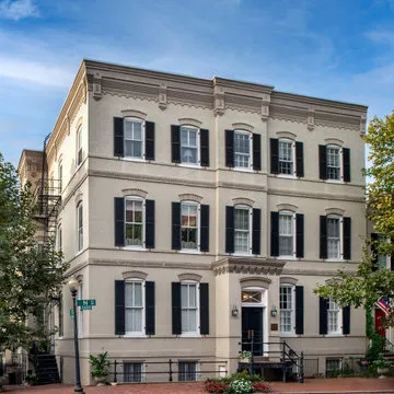 Georgetown Penthouse