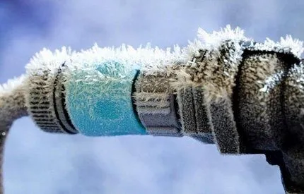 Как найти место промерзания водопровода Как определить место пробки
