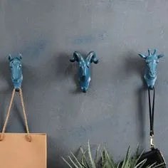 4PCS/SET Rhino Elephant Giraffe Horse Animal Decorative Hook Creative Resin Model Bathroom Wall Hook Coat Hook Wall Hanging Hook Décor Boho, Foyer, Dyi, Bathroom Wall Hooks, Chinese Arts And Crafts, Bathroom Model, Deer Decor, Clothes Hooks