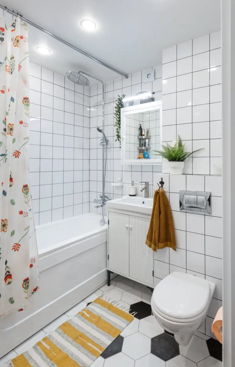 Ванная комната в стиле сканди в хрущевке