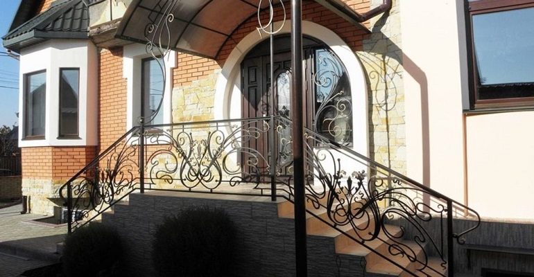 Дизайн крыльца частного дома Дизайн крыльца частного дома