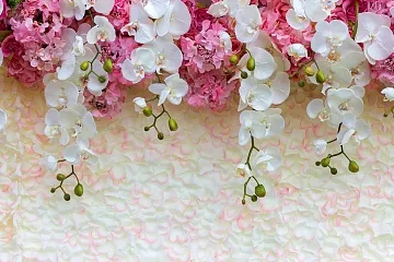 Фотообои Романтическая гирлянда из орхидей