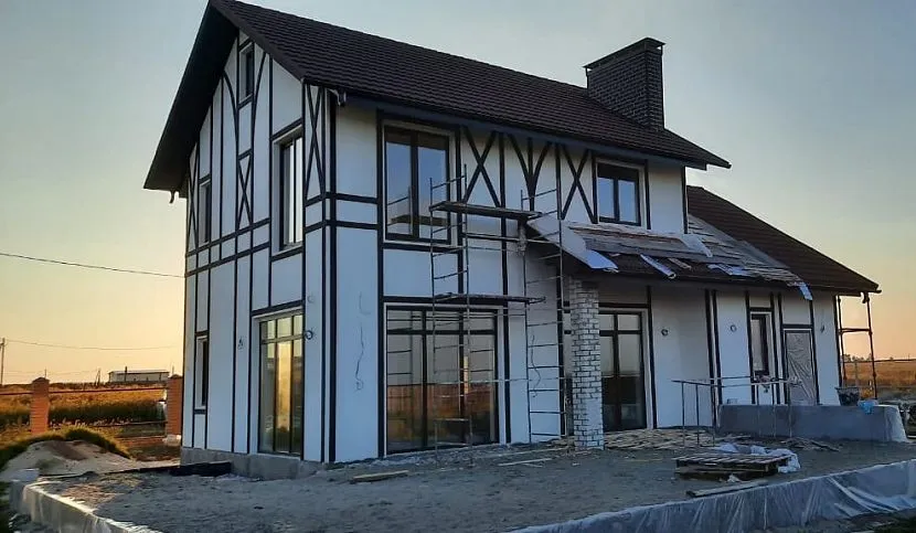 Дом с легкой фасадной штукатурки Дом с легкой фасадной штукатурки