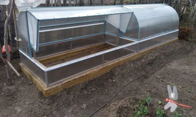 Теплица хлебница из поликарбоната своими руками: чертежи, размеры