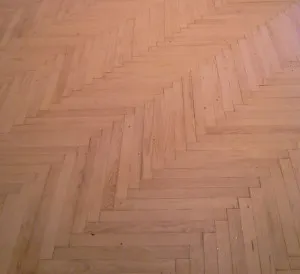 Деревянное покрытие пола