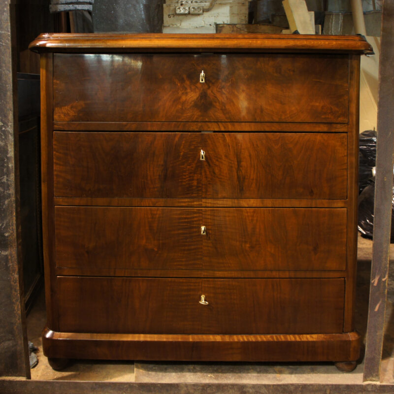 Реставрация лака