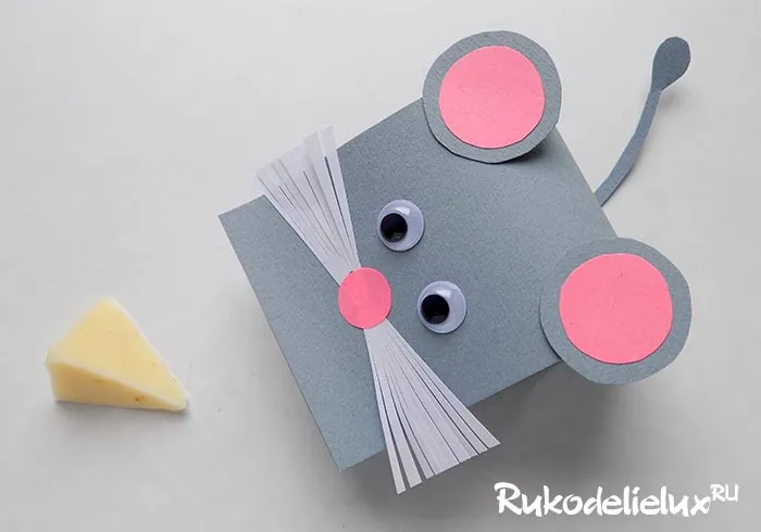 Как сделать мышонка из бумаги