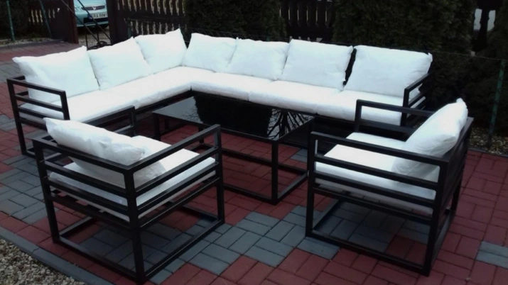 Используйте металлические трубы