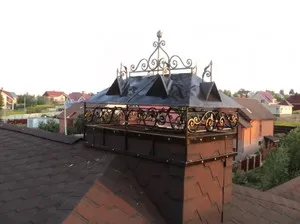 Кованый колпак на трубу