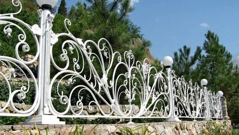 забор садовый