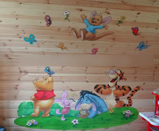 Пример росписи на вагонке в детской комнате