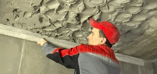 Фото 4. Оштукатуривание цементно-песчаным раствором.jpg