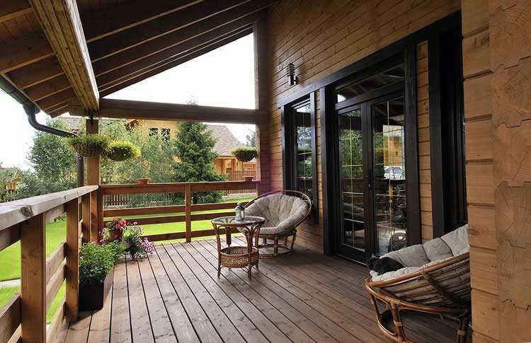 Как пристроить веранду к дому своими