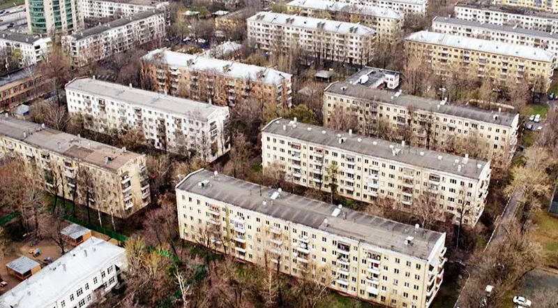 Квартал, застроенный хрущёвками Как обустроить полноценную спальню в однокомнатной хрущёвке