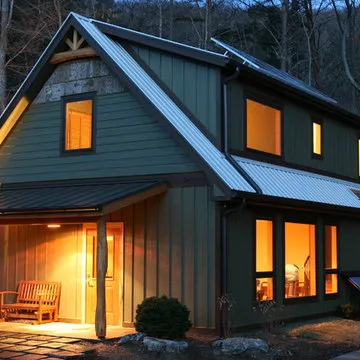 Springtime Cottage at Haw Creek