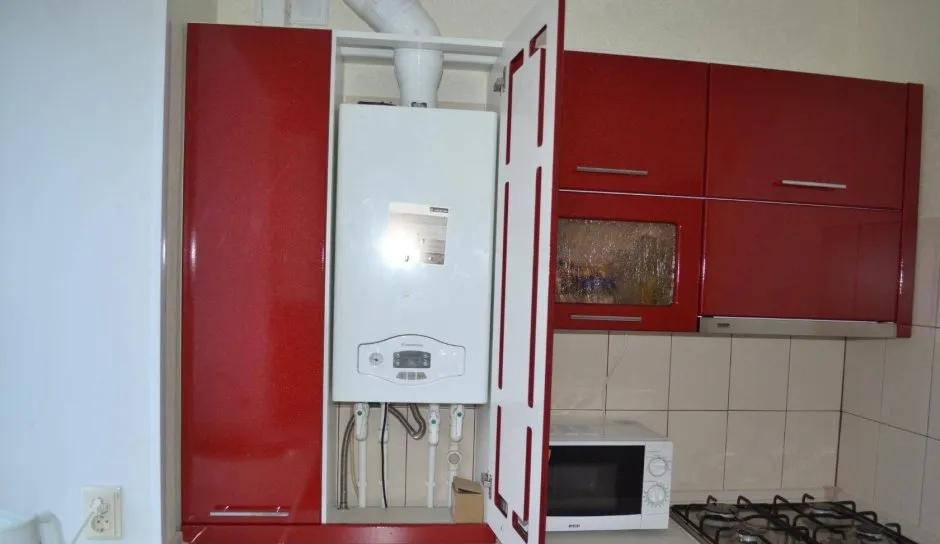 Кухня с газовой колонкой