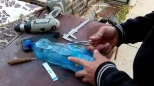 Как сделать вертушку из пластиковой бутылки своими руками